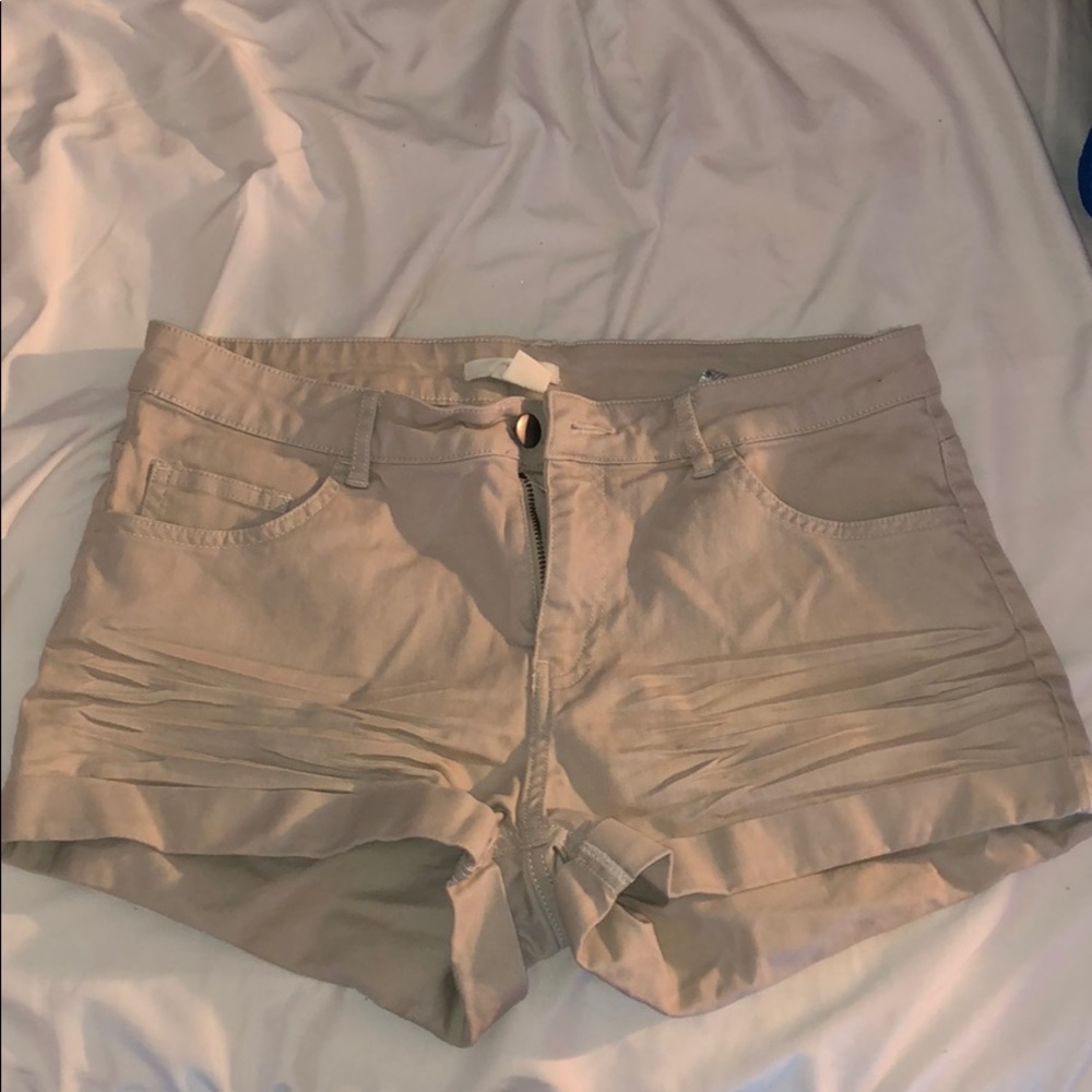 H and M shorts
